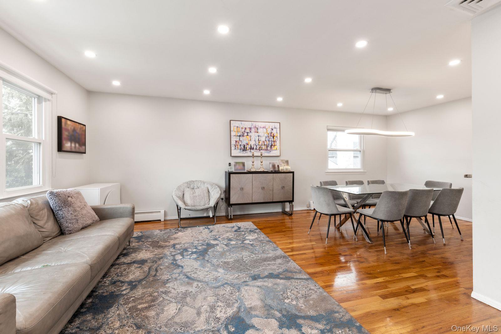 409 barnard Avenue, Woodmere, NY 11559