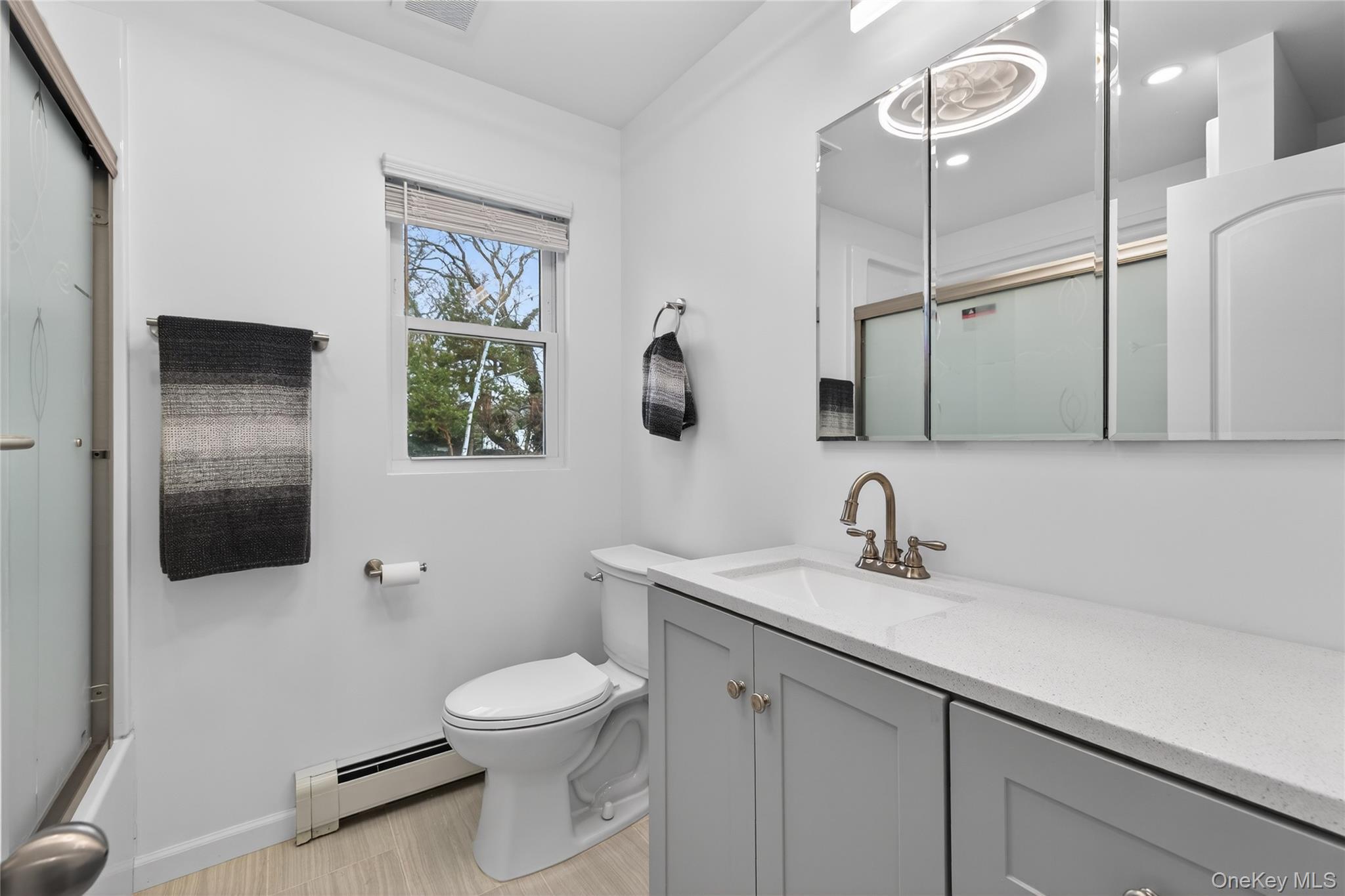 47 Weeks Road, North Babylon, NY 11703