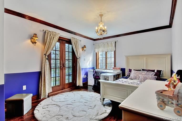 15 Hilltop Drive, Manhasset, NY 11030