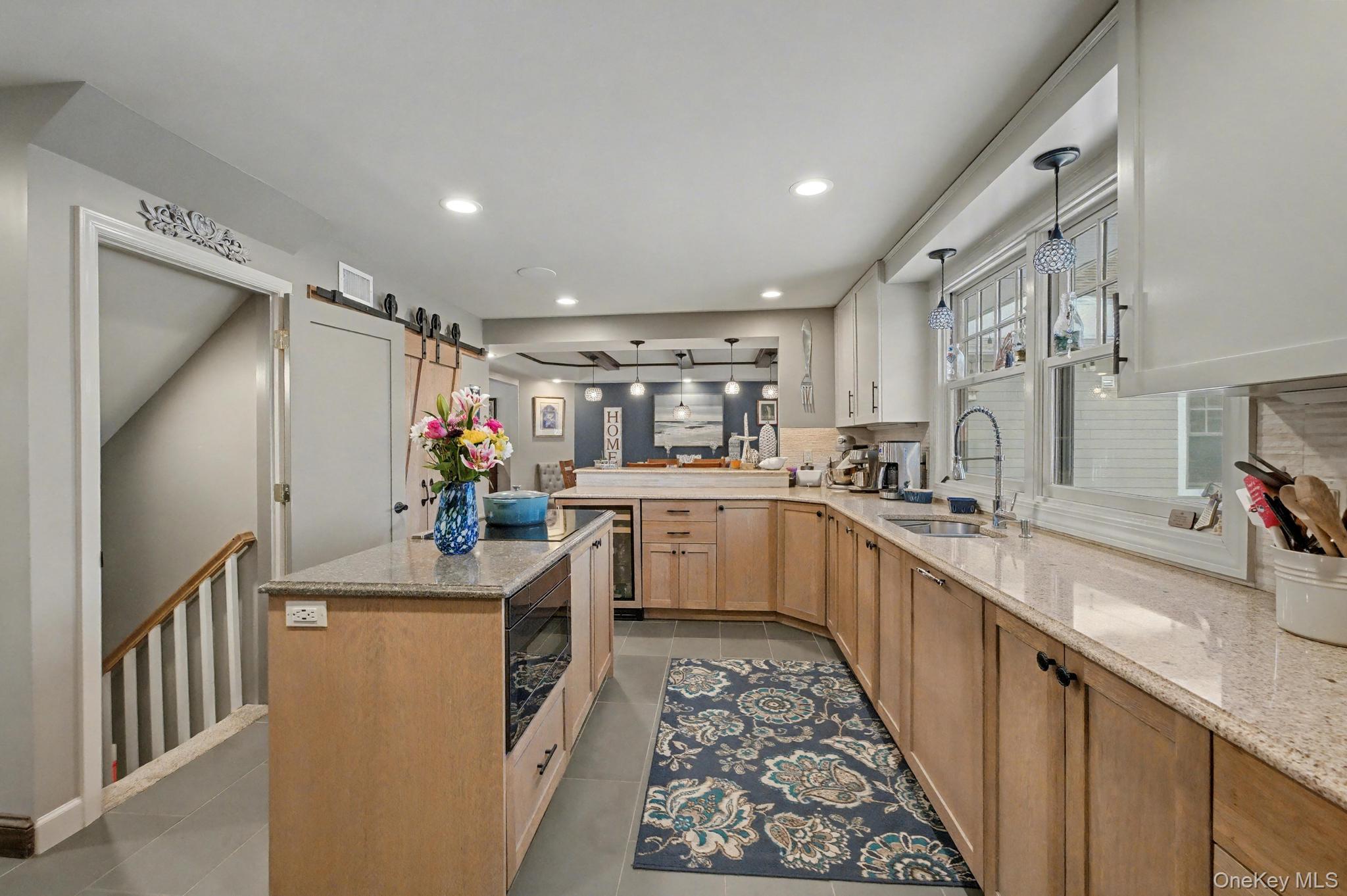 2 Greg Lane, East Northport, NY 11731