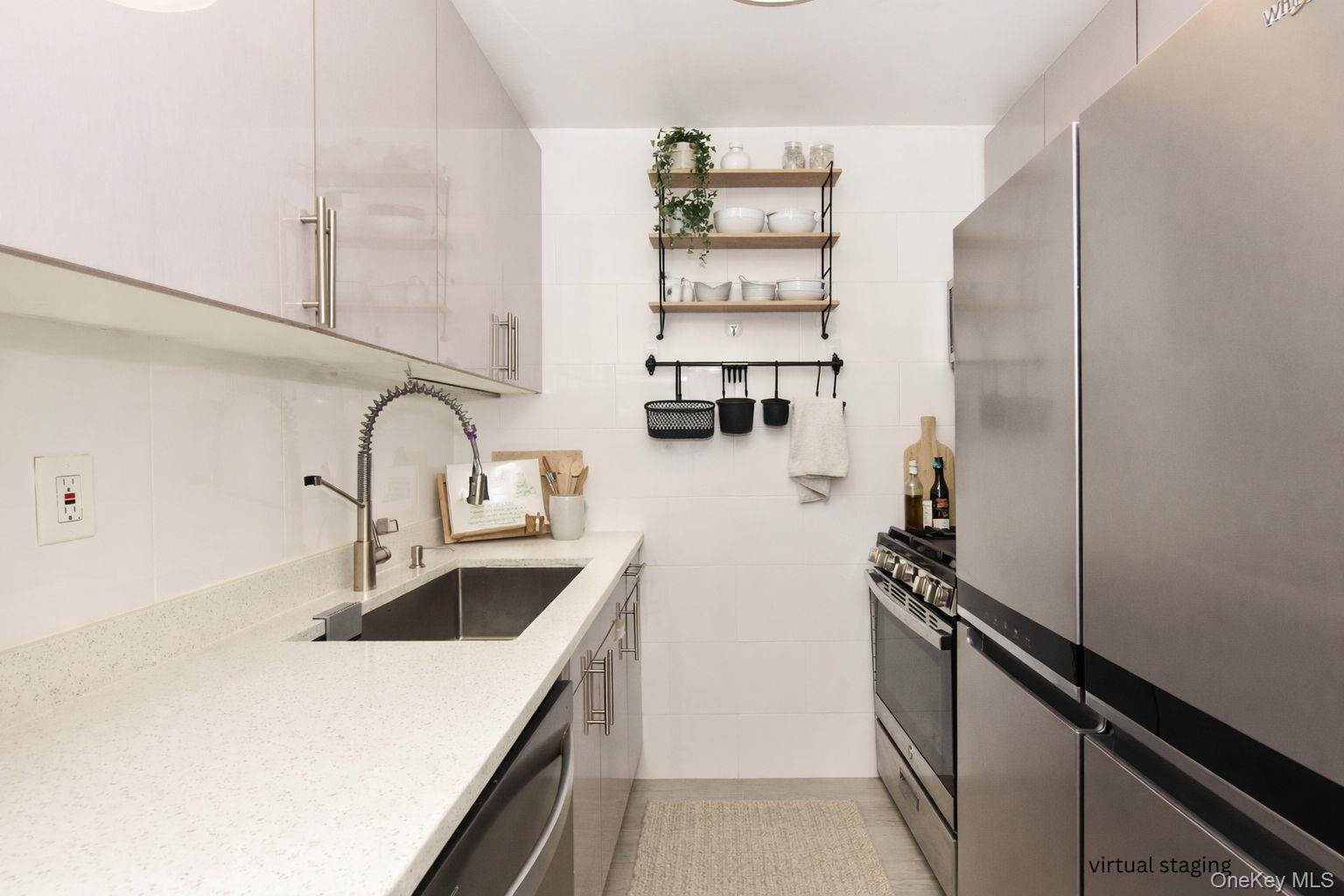 18-15 215th Street # 4L, Bayside, NY 11360