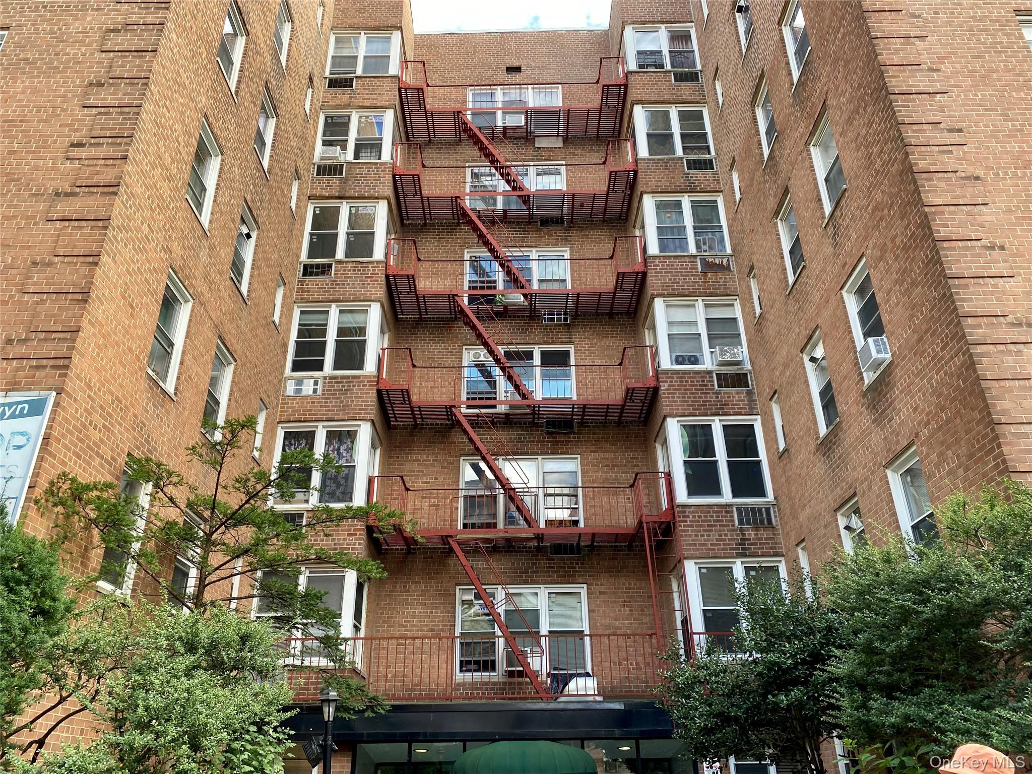 14340 41st Avenue # 6F, Flushing, NY 11355