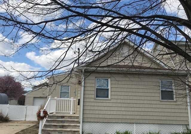 3665 Ionia Street, Seaford, NY 11783