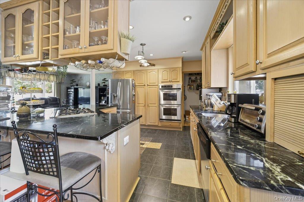 11 Merriewold Lane N, Monroe, NY 10950