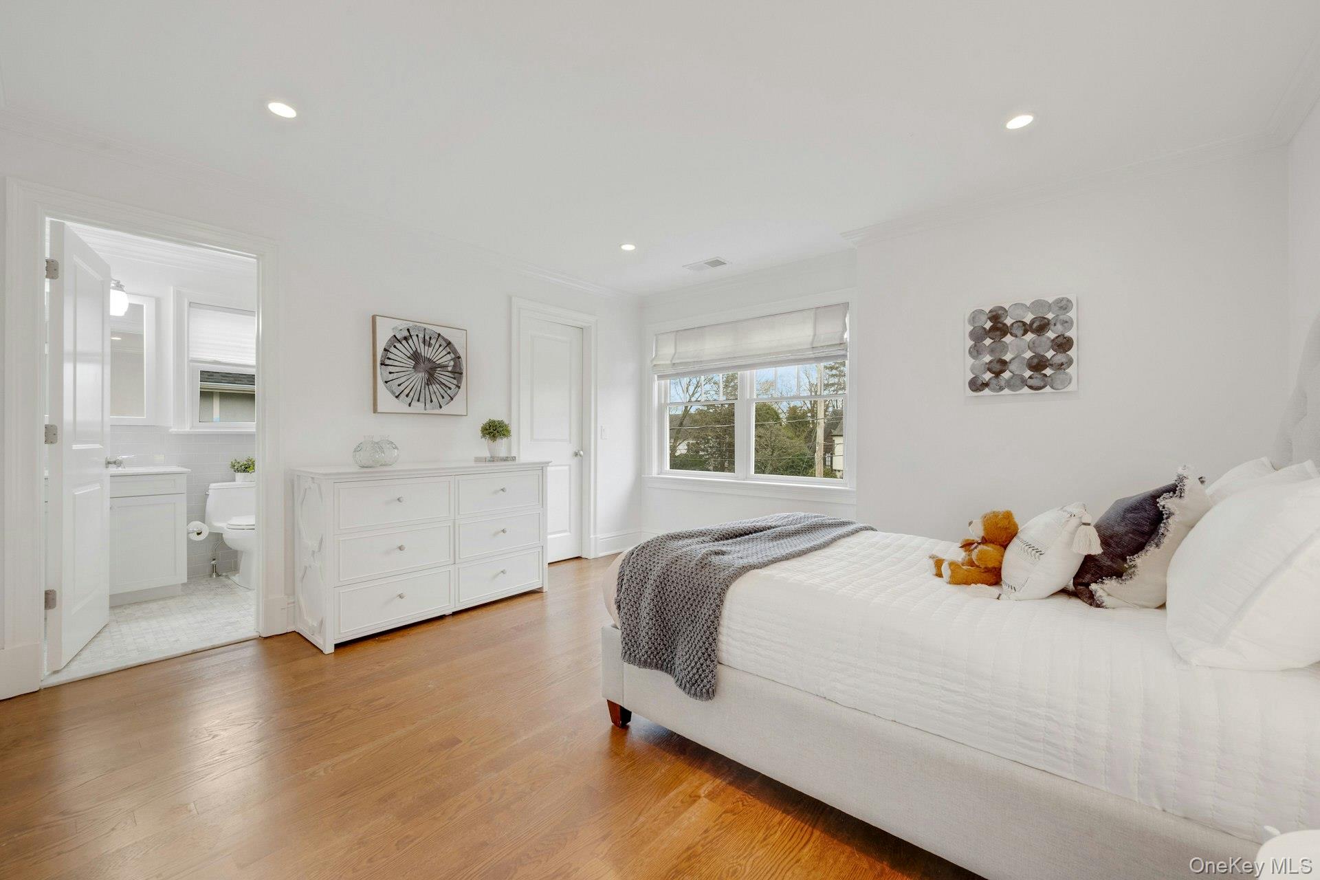 47 Graham Road, Scarsdale, NY 10583