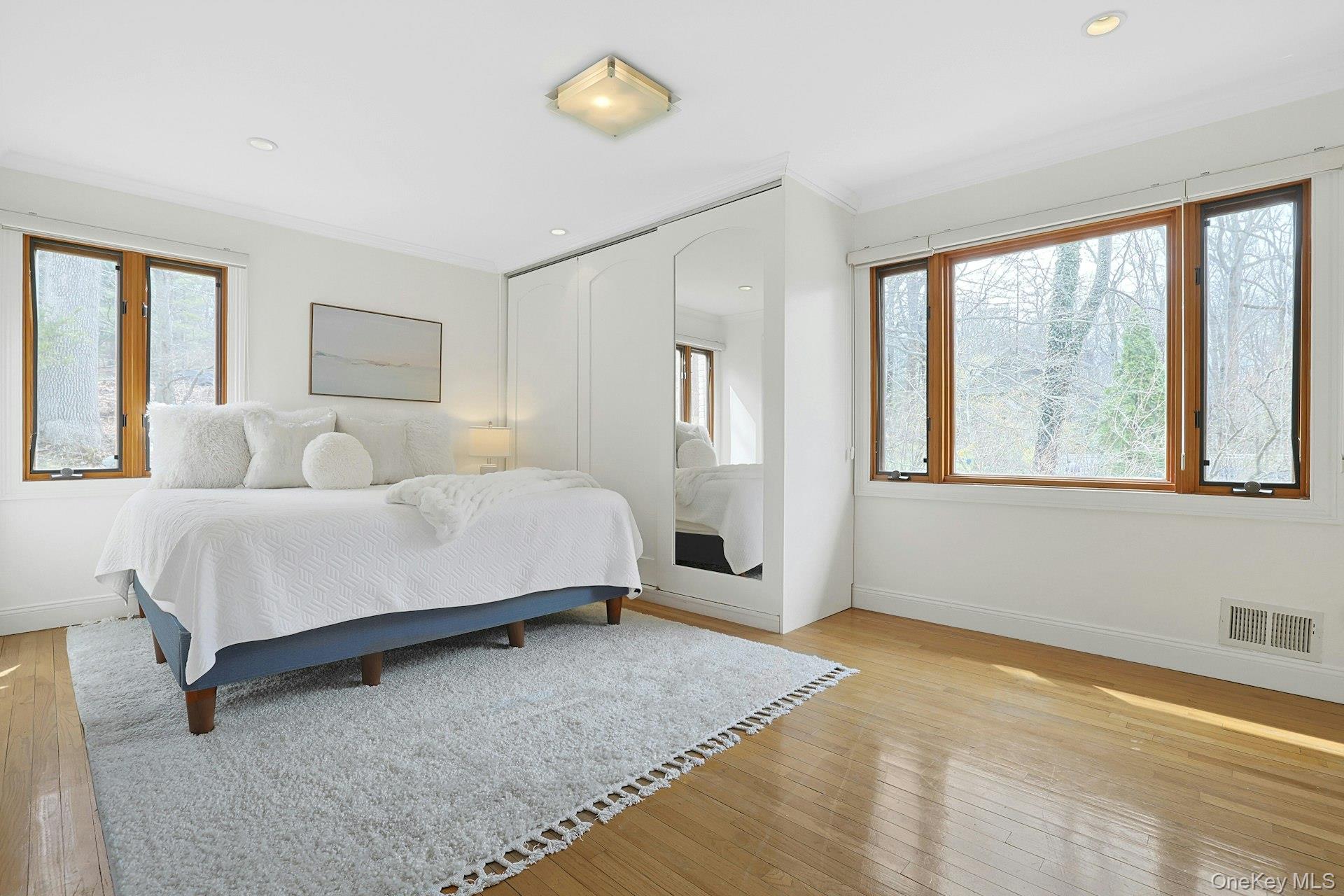 45 Sprain Valley Road, Scarsdale, NY 10583