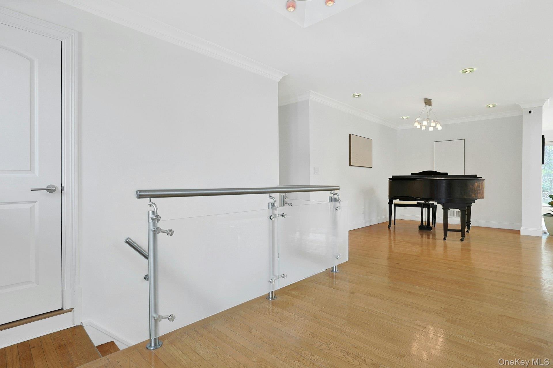 45 Sprain Valley Road, Scarsdale, NY 10583