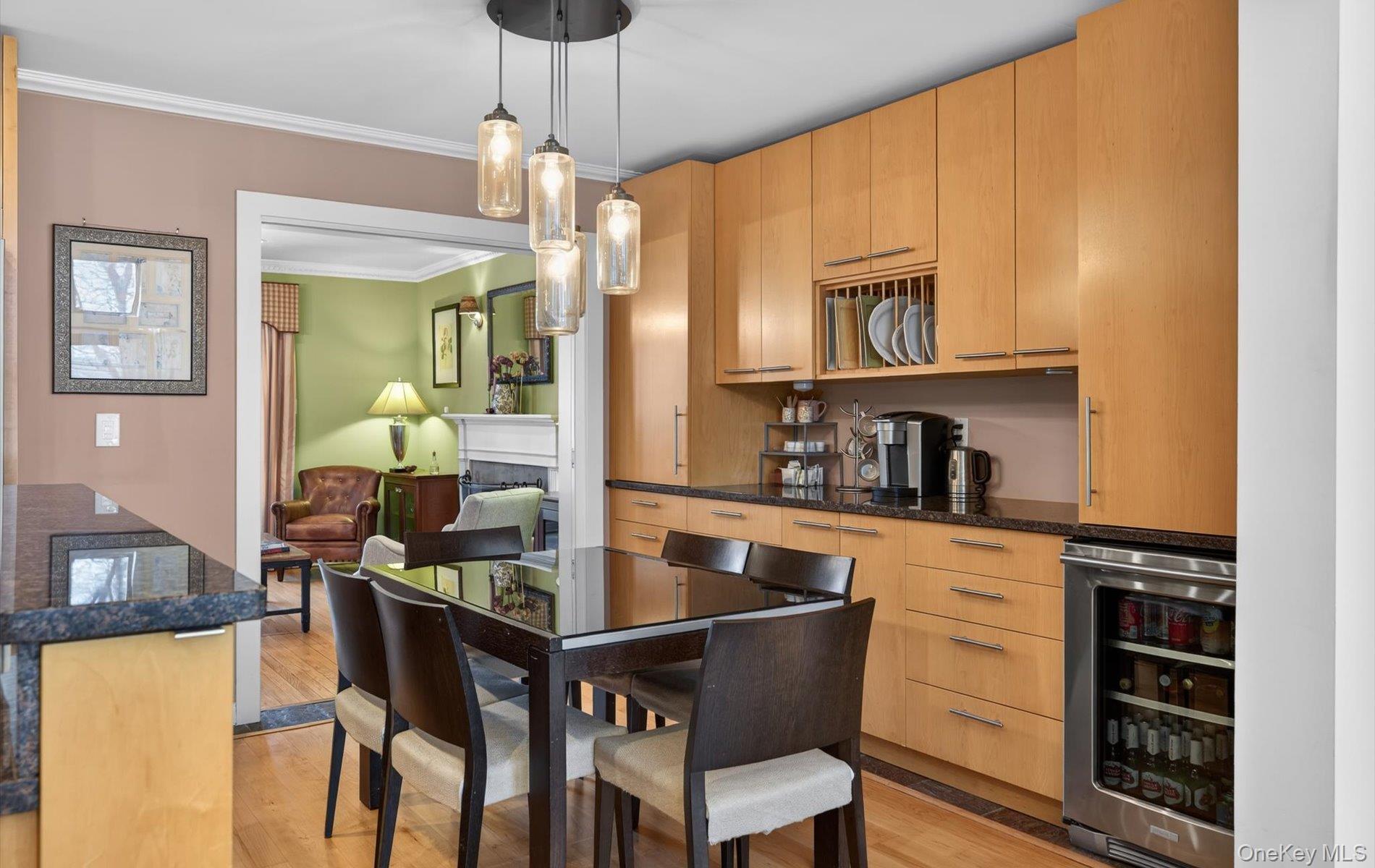 3 N Avalon Road, Great Neck, NY 11021