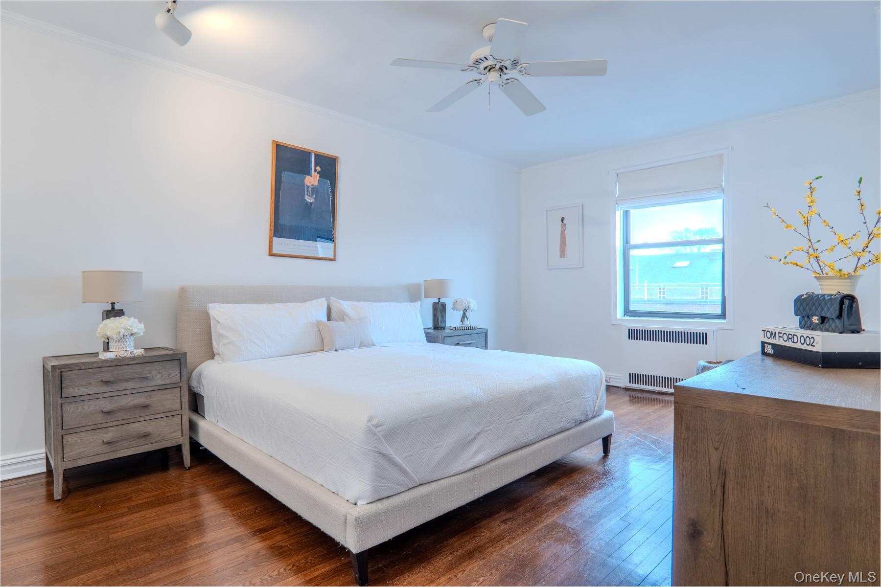 21 Barstow Road # 5K, Great Neck, NY 11021