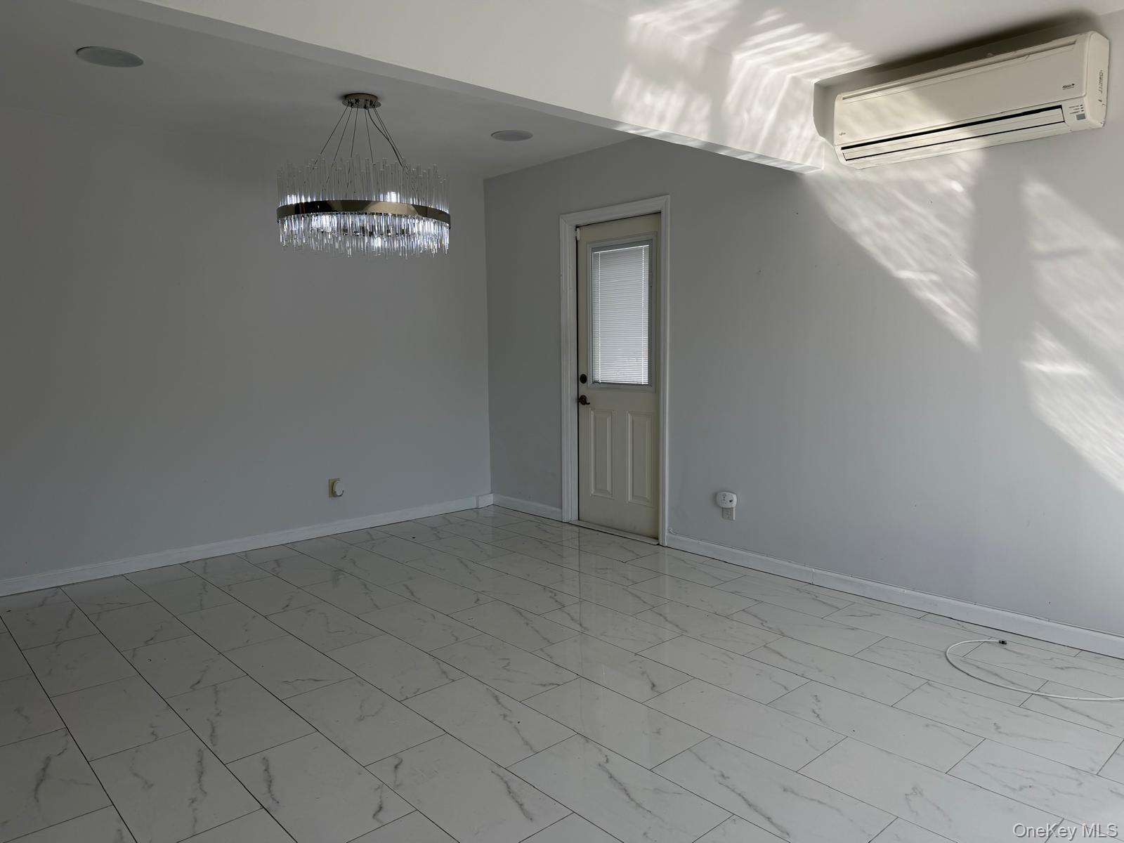 1 Munro Boulevard # 1 F, Valley Stream, NY 11581