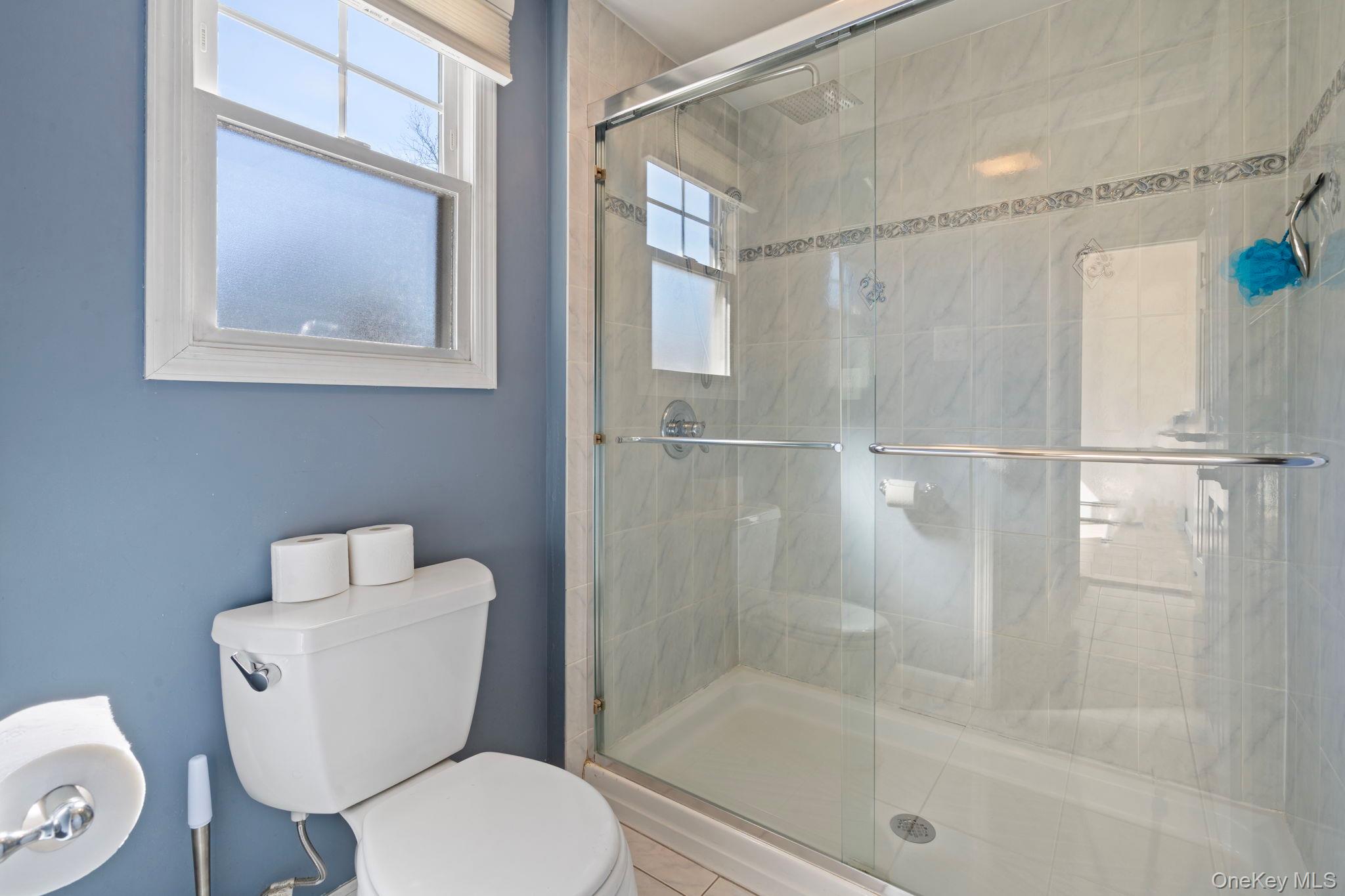 373 1st Street, Mineola, NY 11501