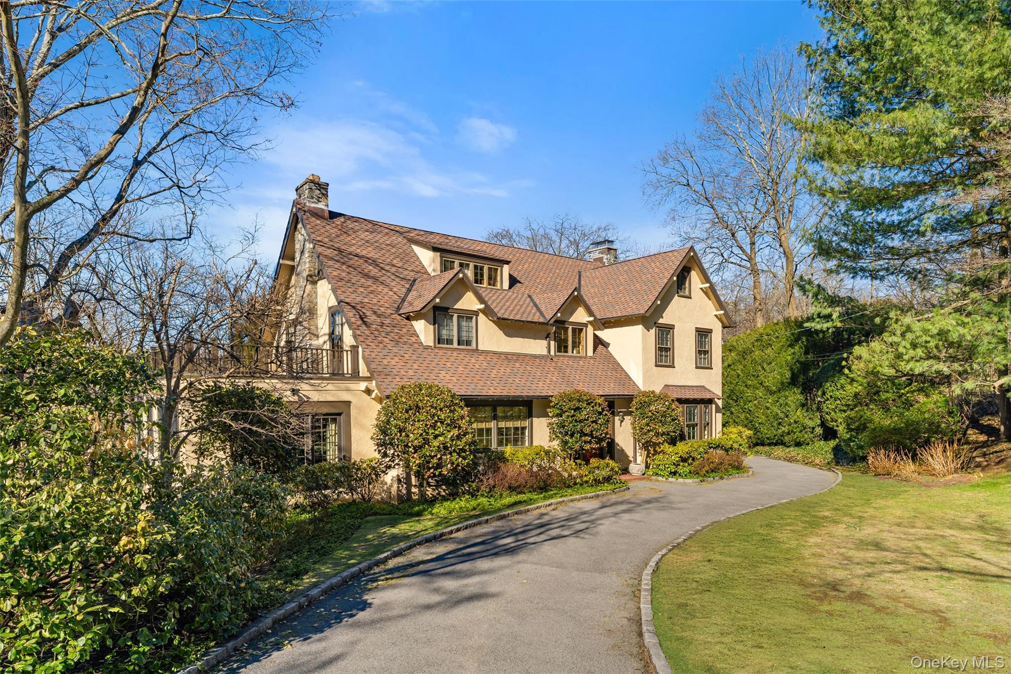 11 Mamaroneck Road, Scarsdale, NY 10583