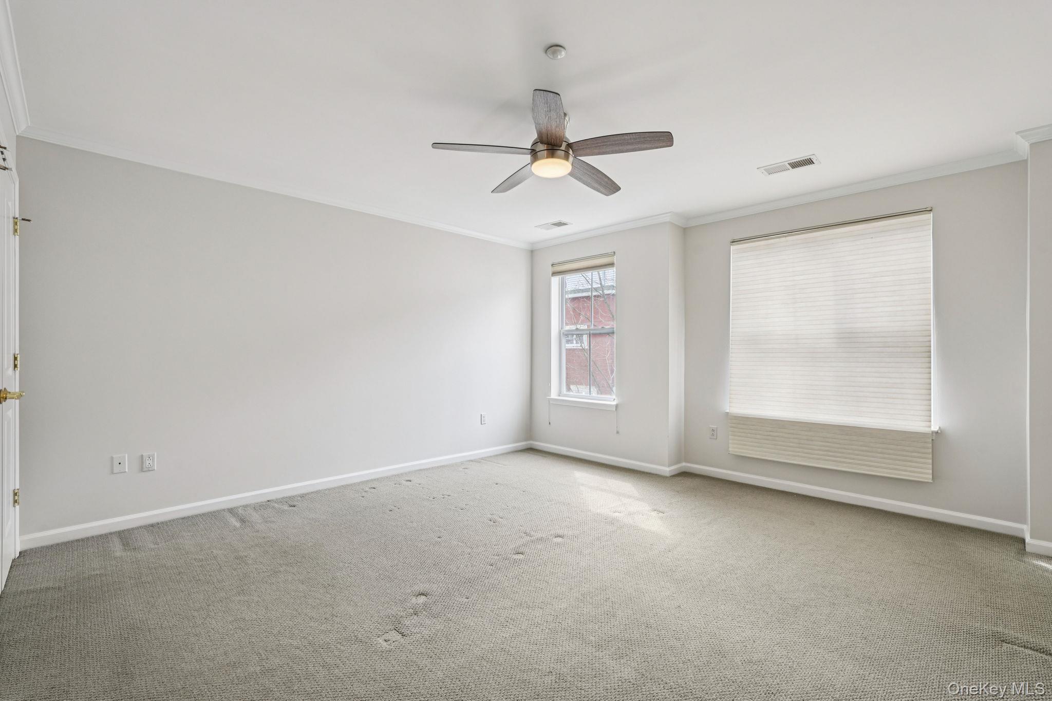 10 BRIDGE Lane, Haverstraw, NY 10927