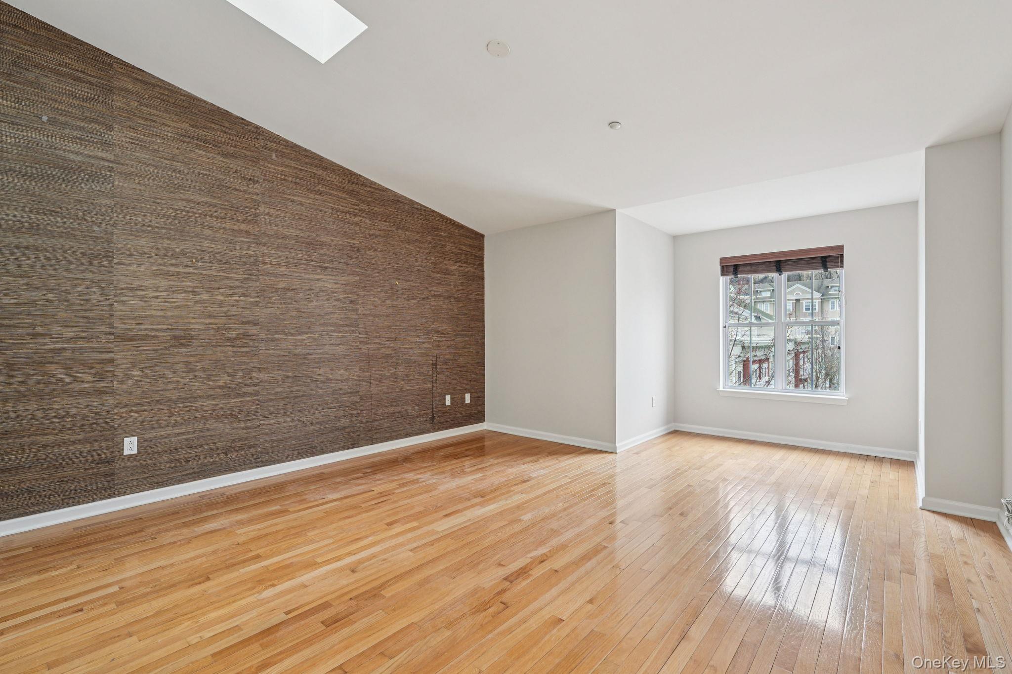 10 BRIDGE Lane, Haverstraw, NY 10927