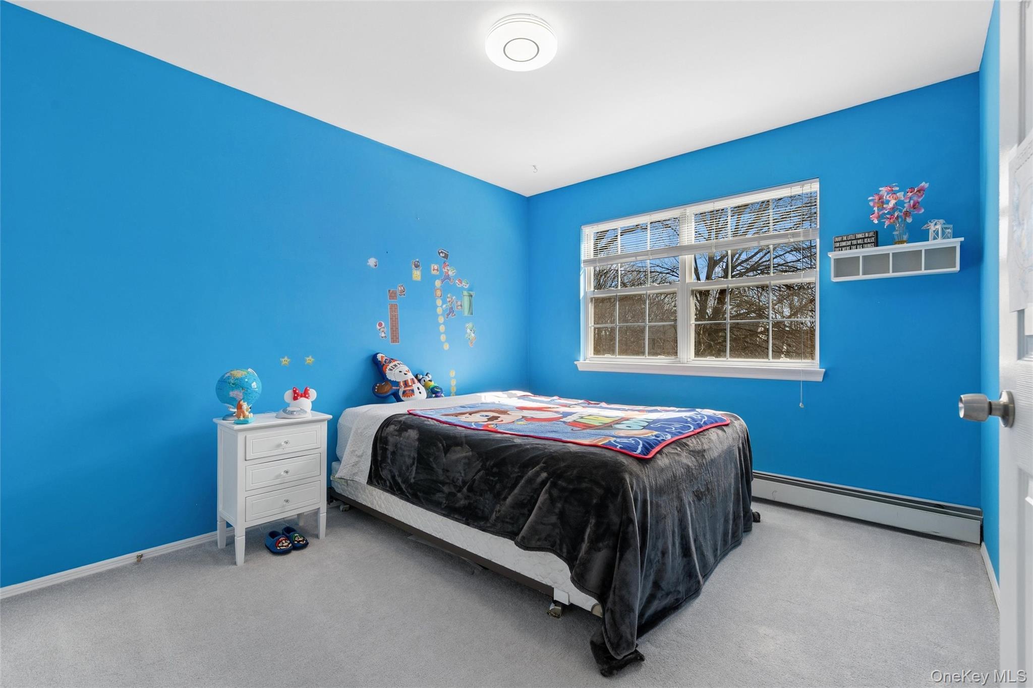 9 Village Drive, Medford, NY 11763