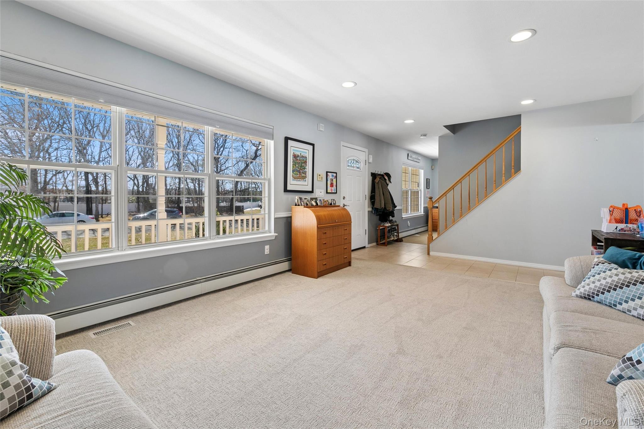 9 Village Drive, Medford, NY 11763