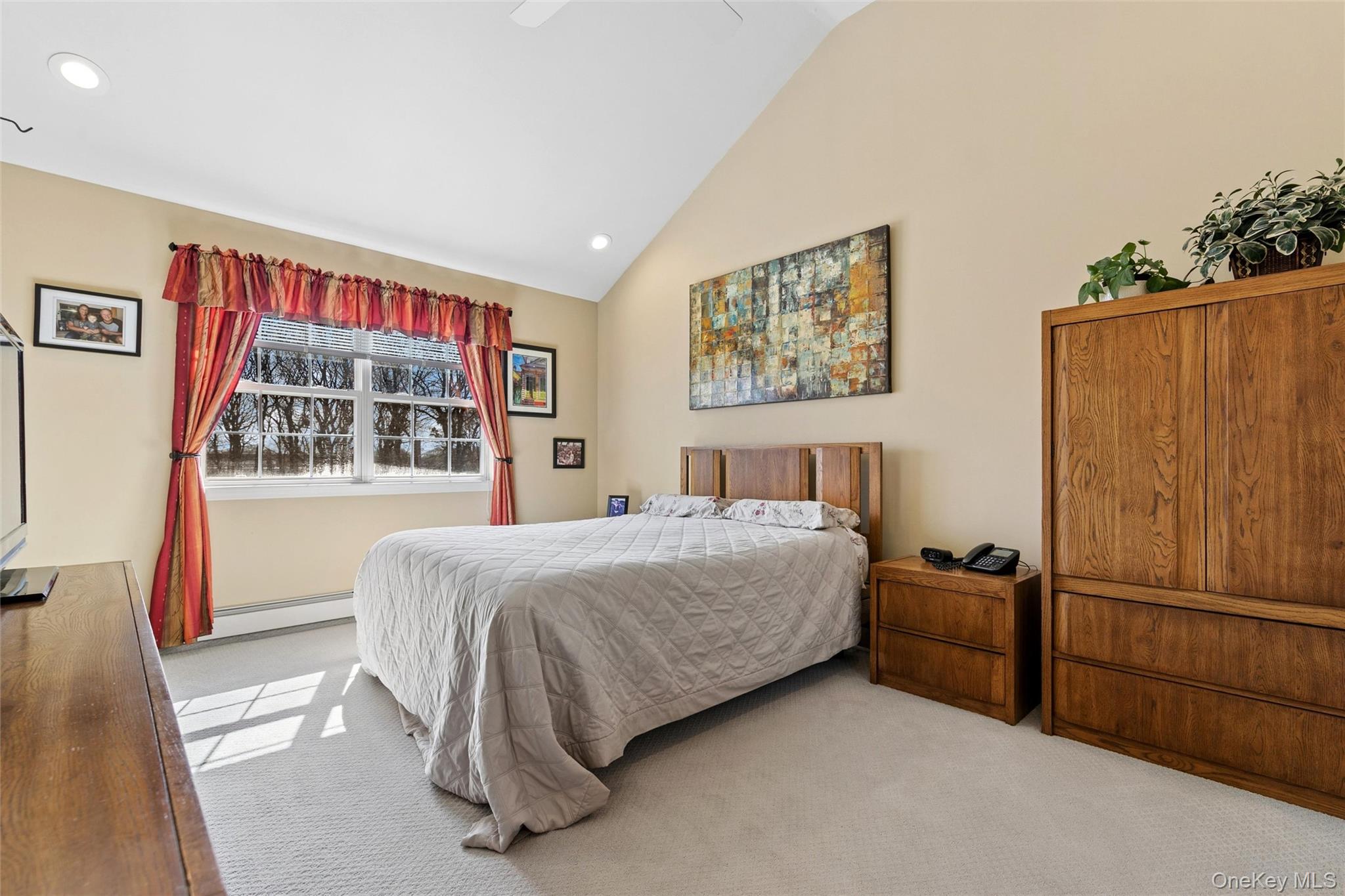 9 Village Drive, Medford, NY 11763