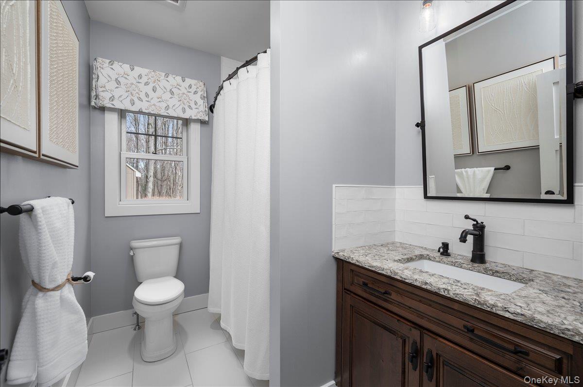 5 Cottage Road, Hopewell Junction, NY 12533