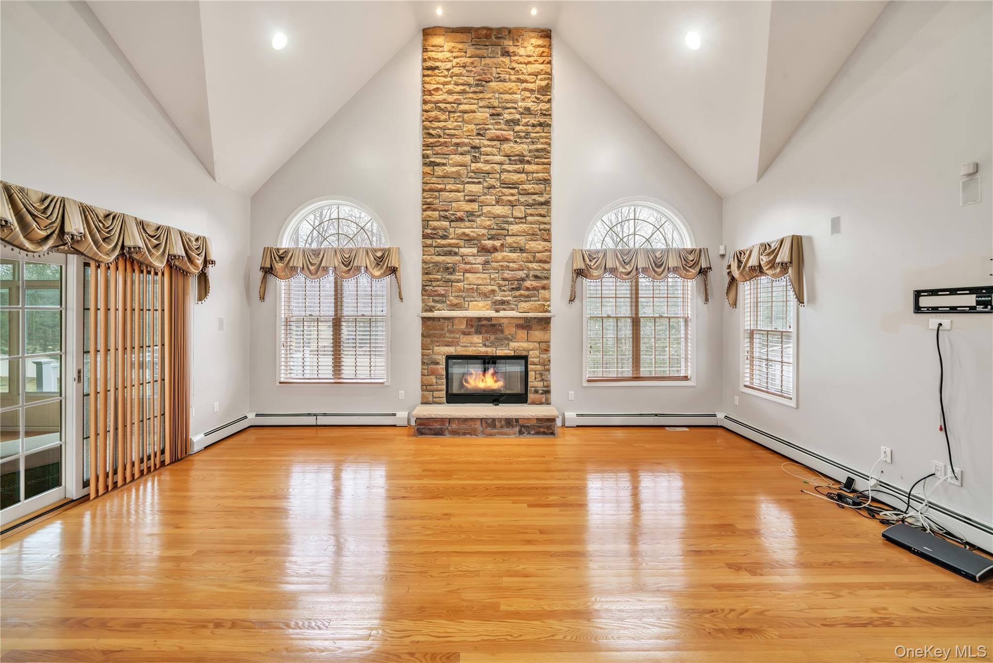 25 Charnwood Drive, Suffern, NY 10901