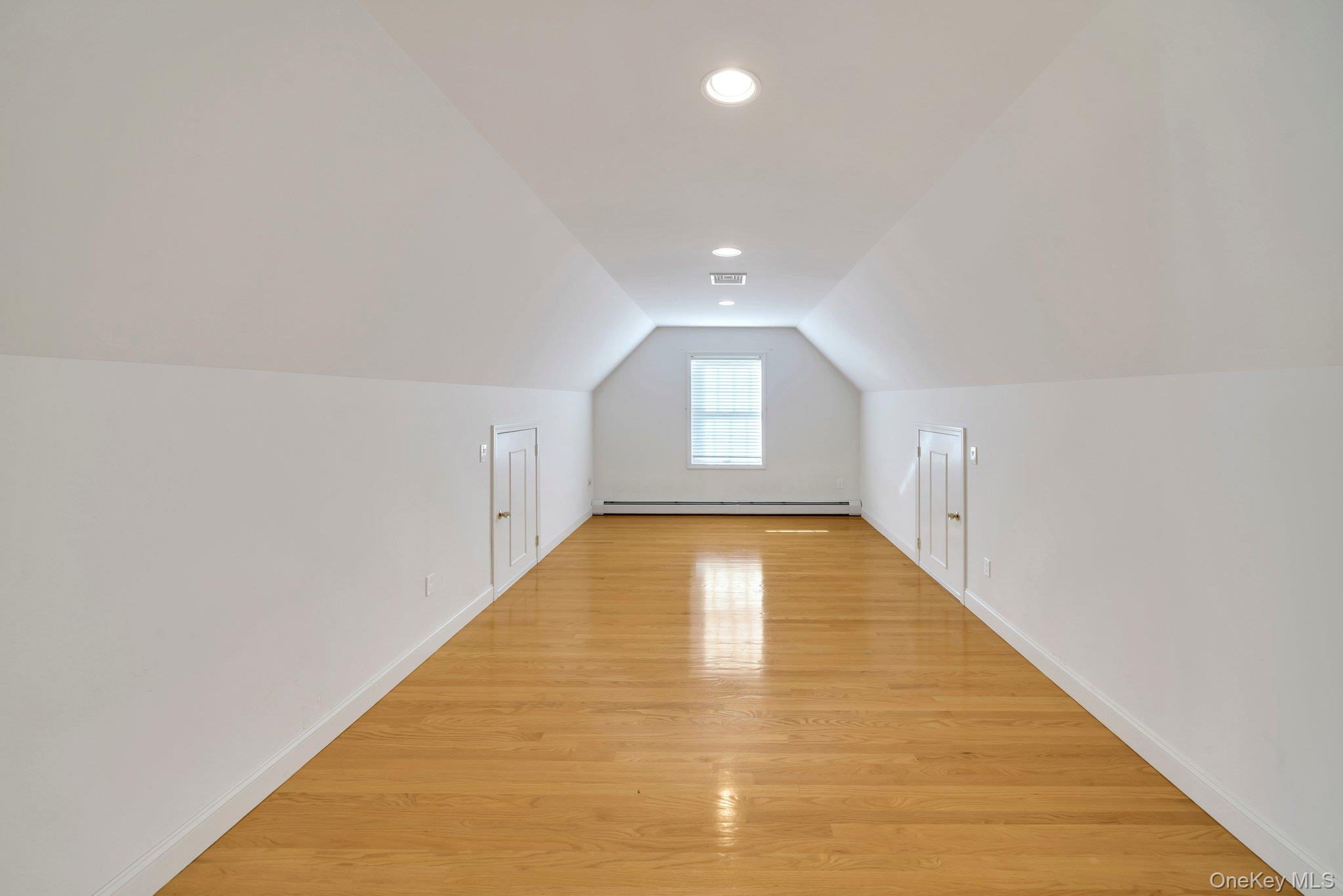 25 Charnwood Drive, Suffern, NY 10901