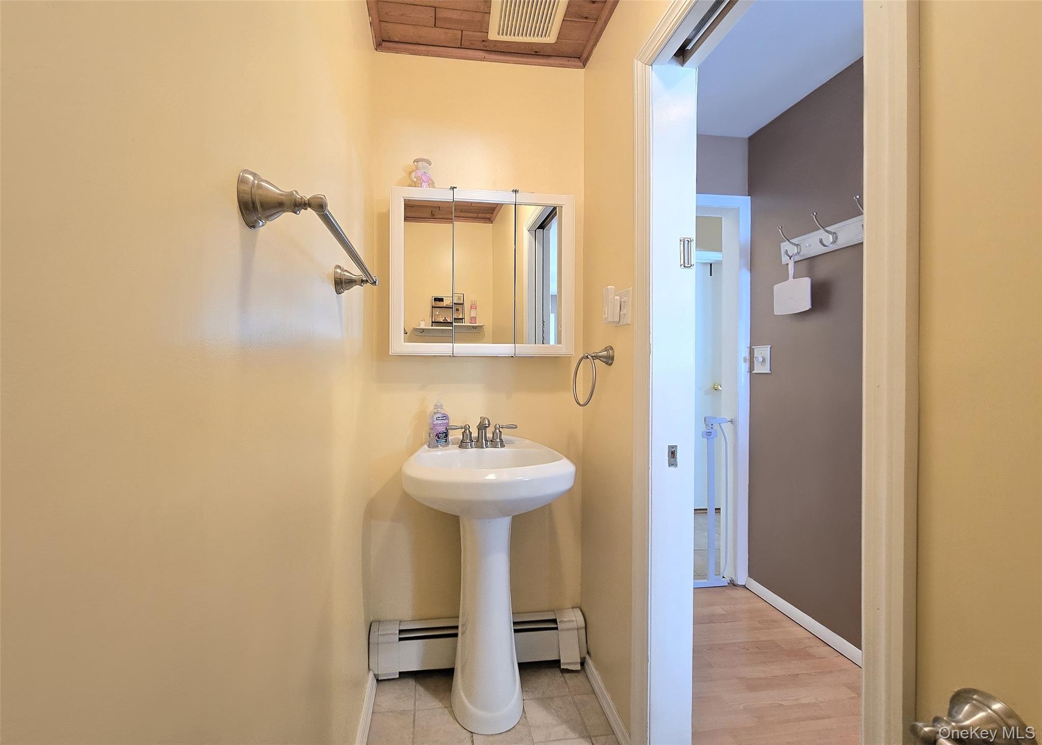 47 Birchdale Drive, Holbrook, NY 11741