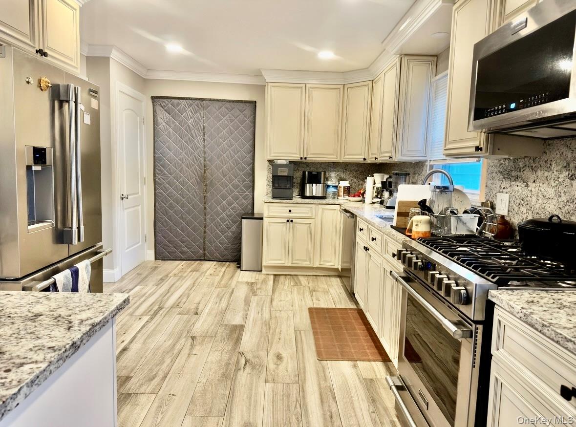 107 Fairview Avenue, Oceanside, NY 11572