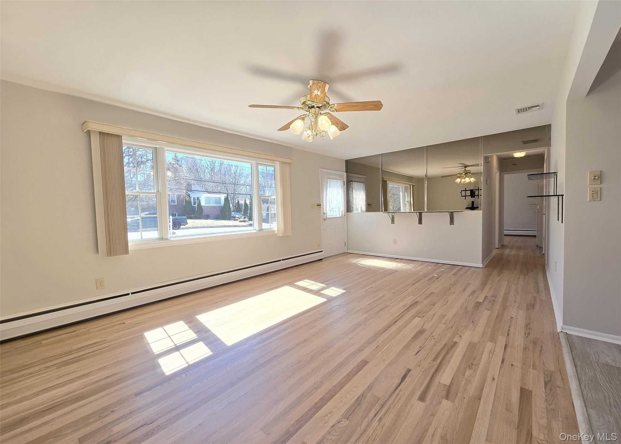 5 Hancock Street, Smithtown, NY 11787