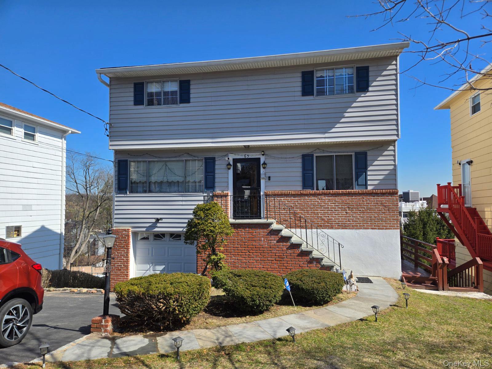 65 Skymeadow Place, Elmsford, NY 10523