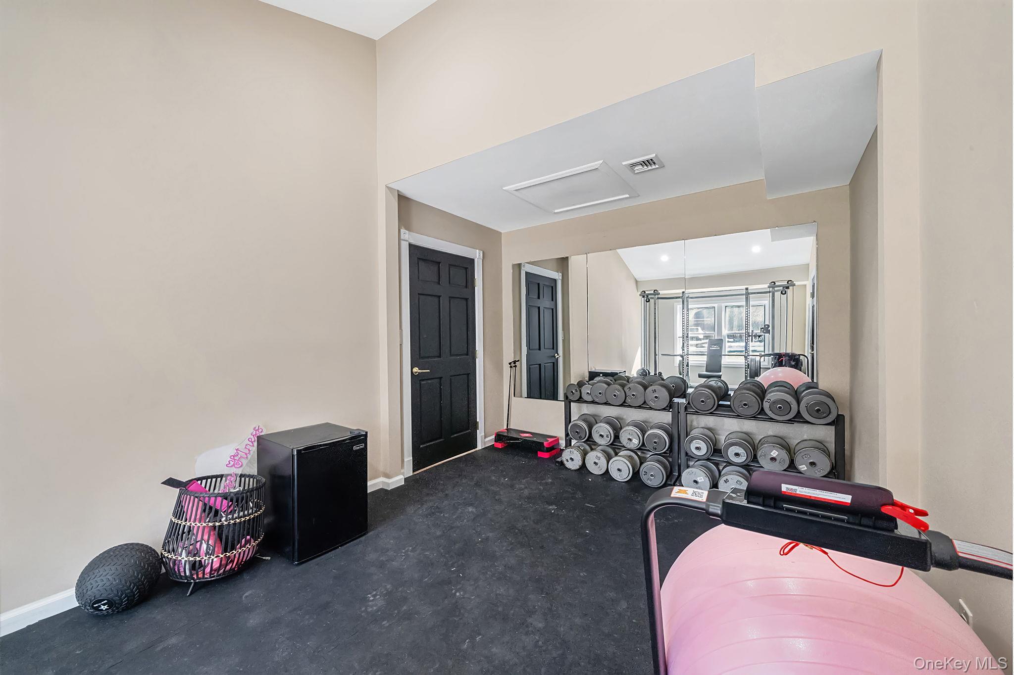 17 Fairway Drive, Manorville, NY 11949