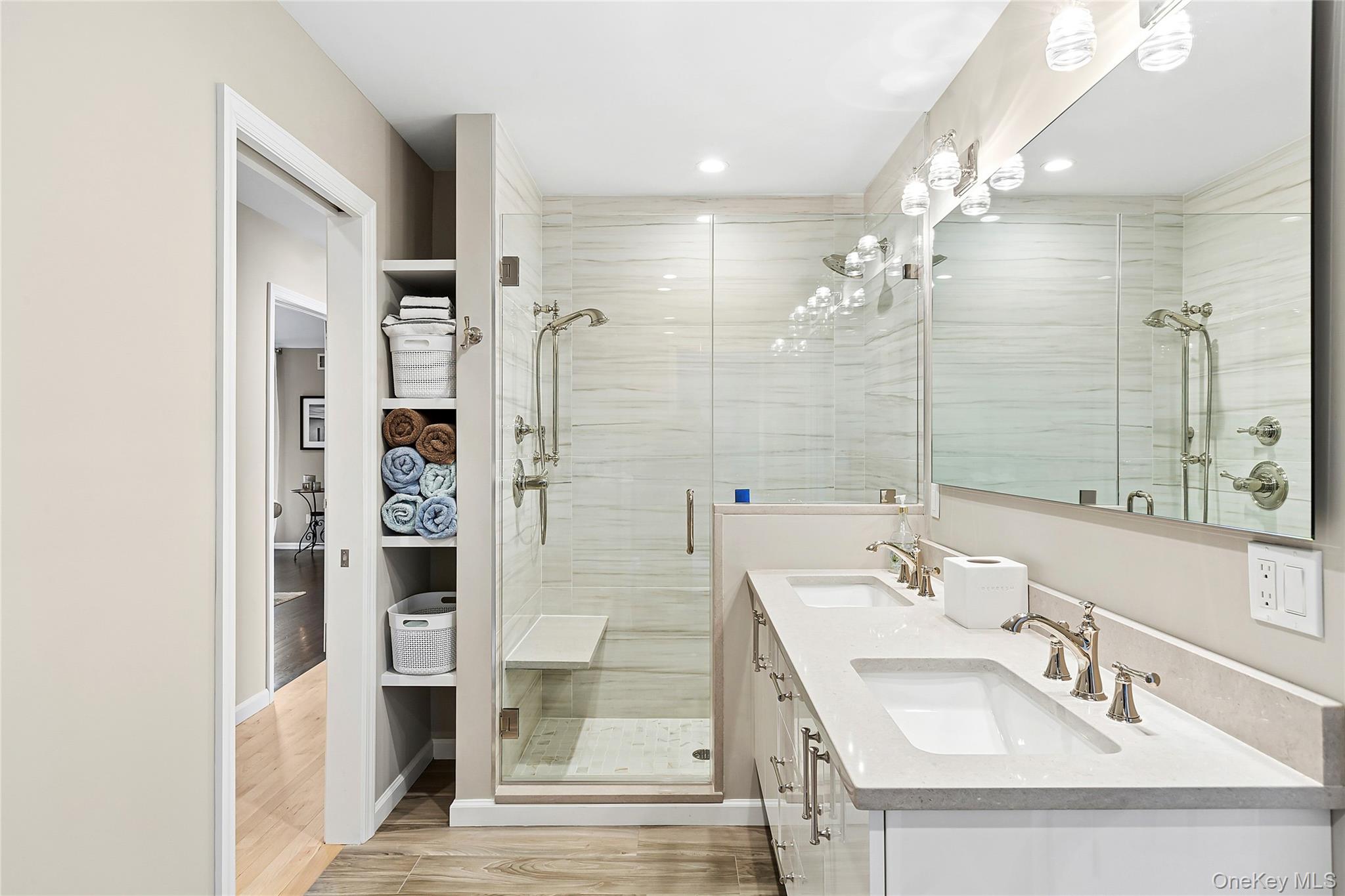 4 Polo Grounds Lane, East Quogue, NY 11942