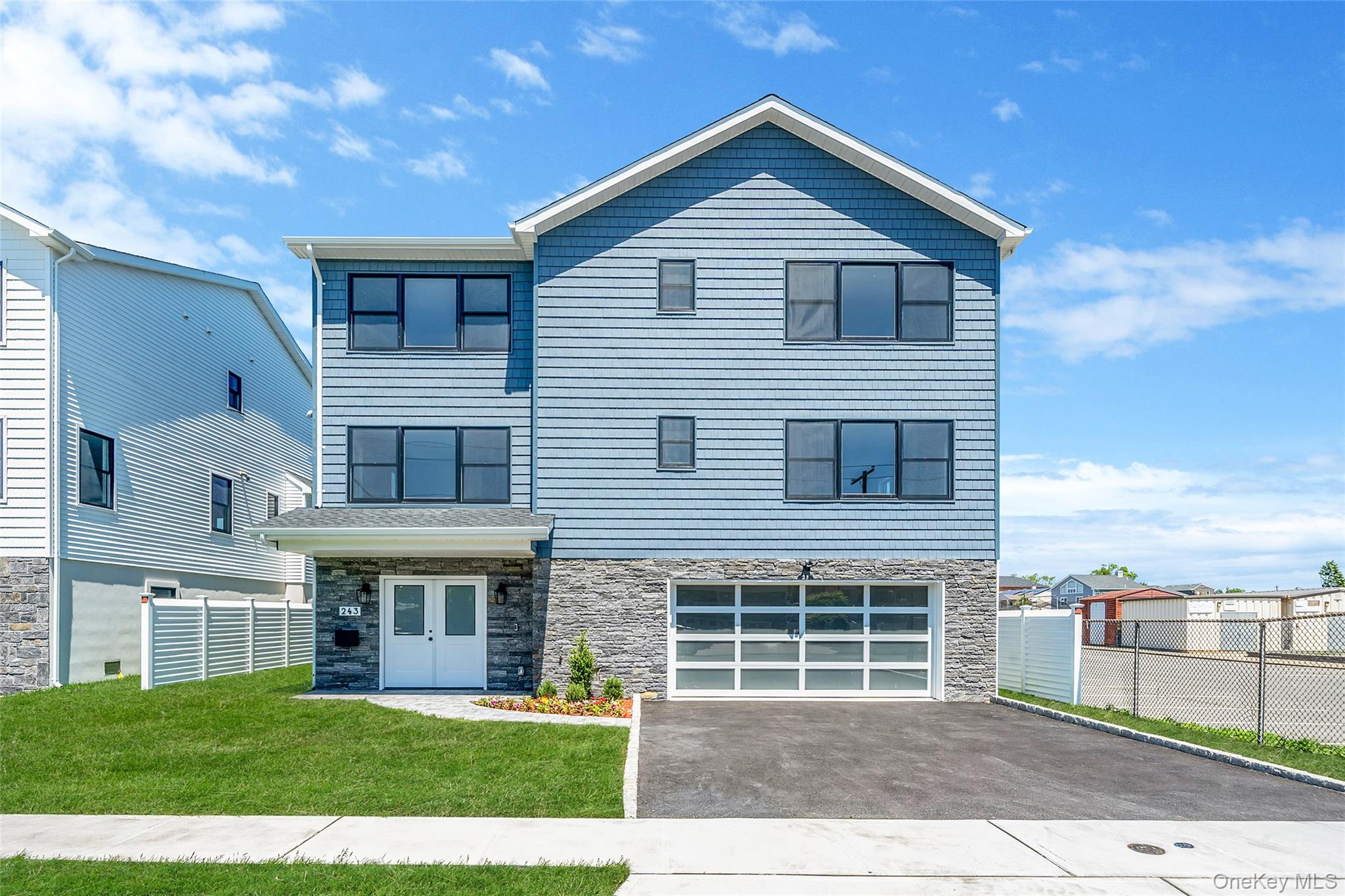 243 Mott Street, Oceanside, NY 11572