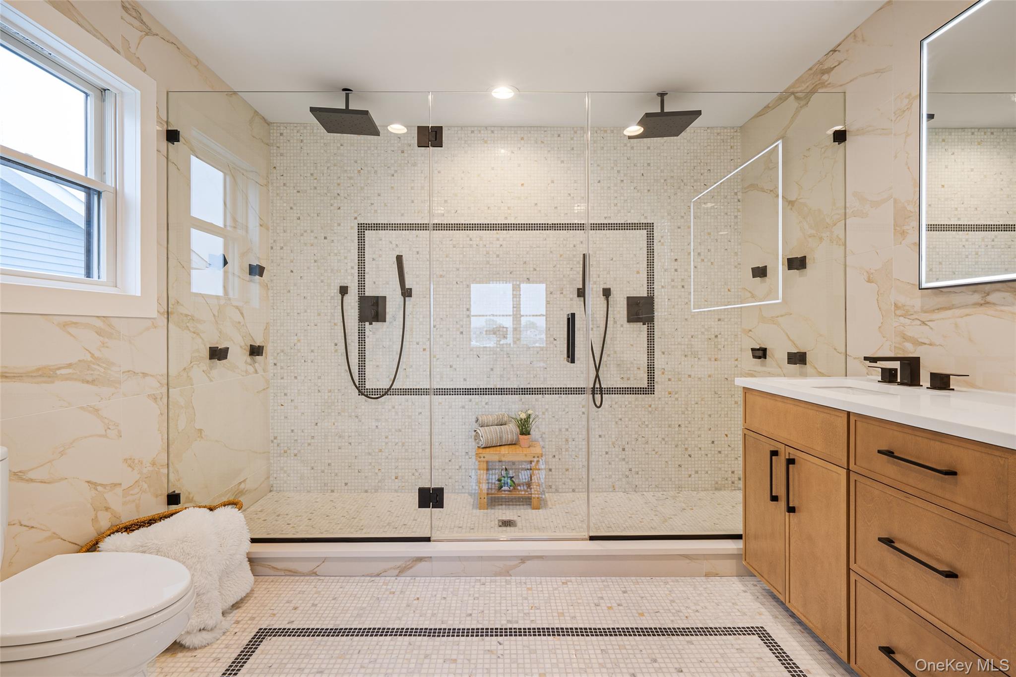 243 Mott Street, Oceanside, NY 11572