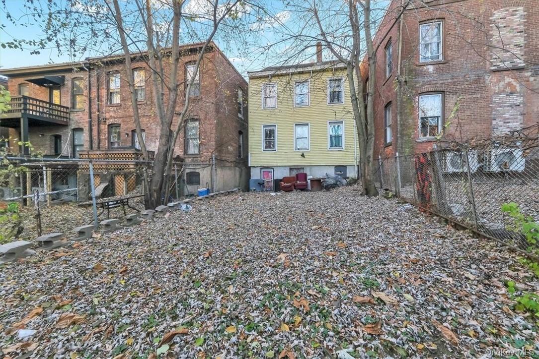 100 Carson Avenue, Newburgh, NY 12550