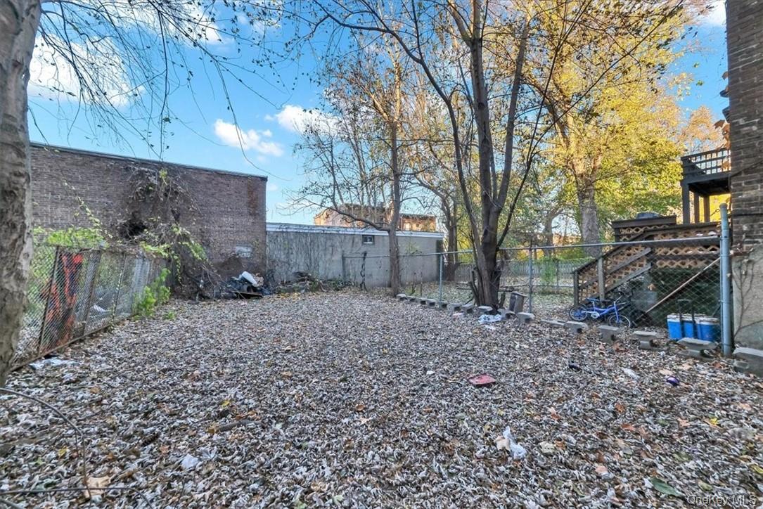 100 Carson Avenue, Newburgh, NY 12550