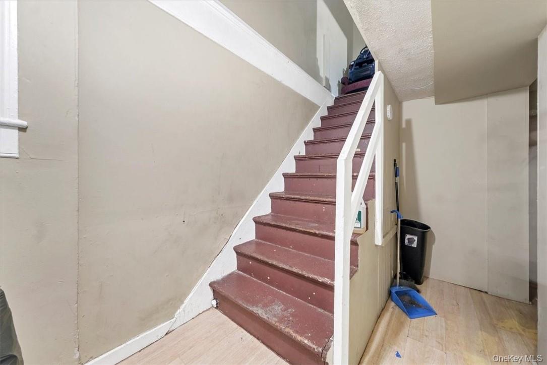 100 Carson Avenue, Newburgh, NY 12550