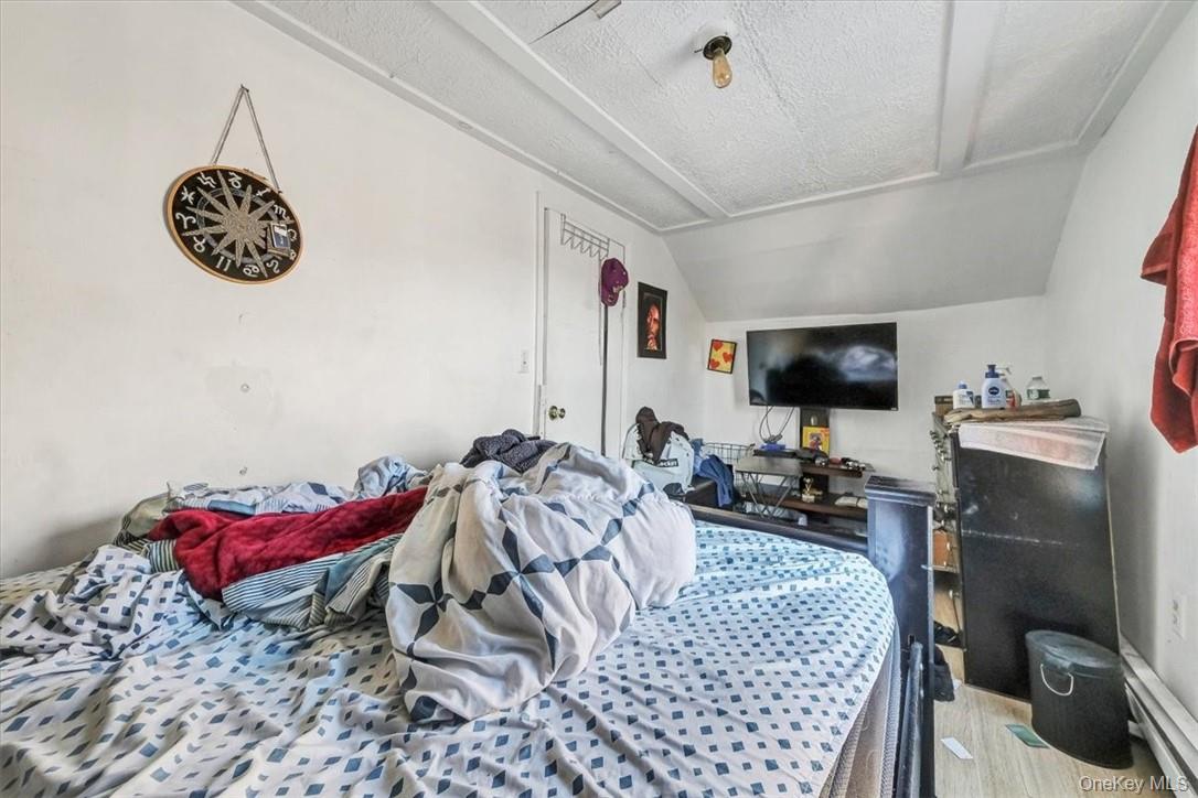 100 Carson Avenue, Newburgh, NY 12550