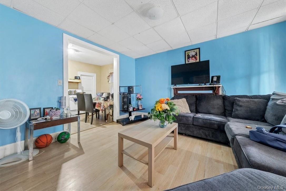 100 Carson Avenue, Newburgh, NY 12550