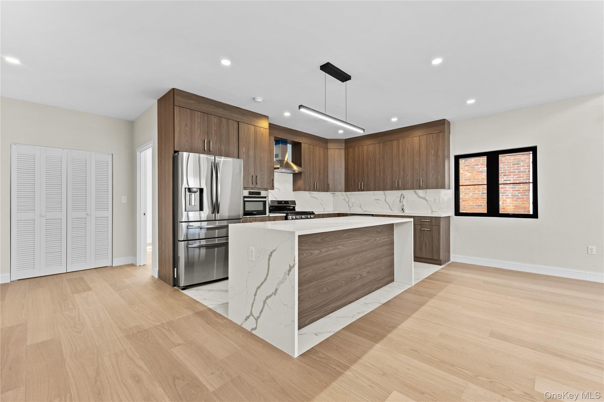 75-31 175th Street, Fresh Meadows, NY 11366