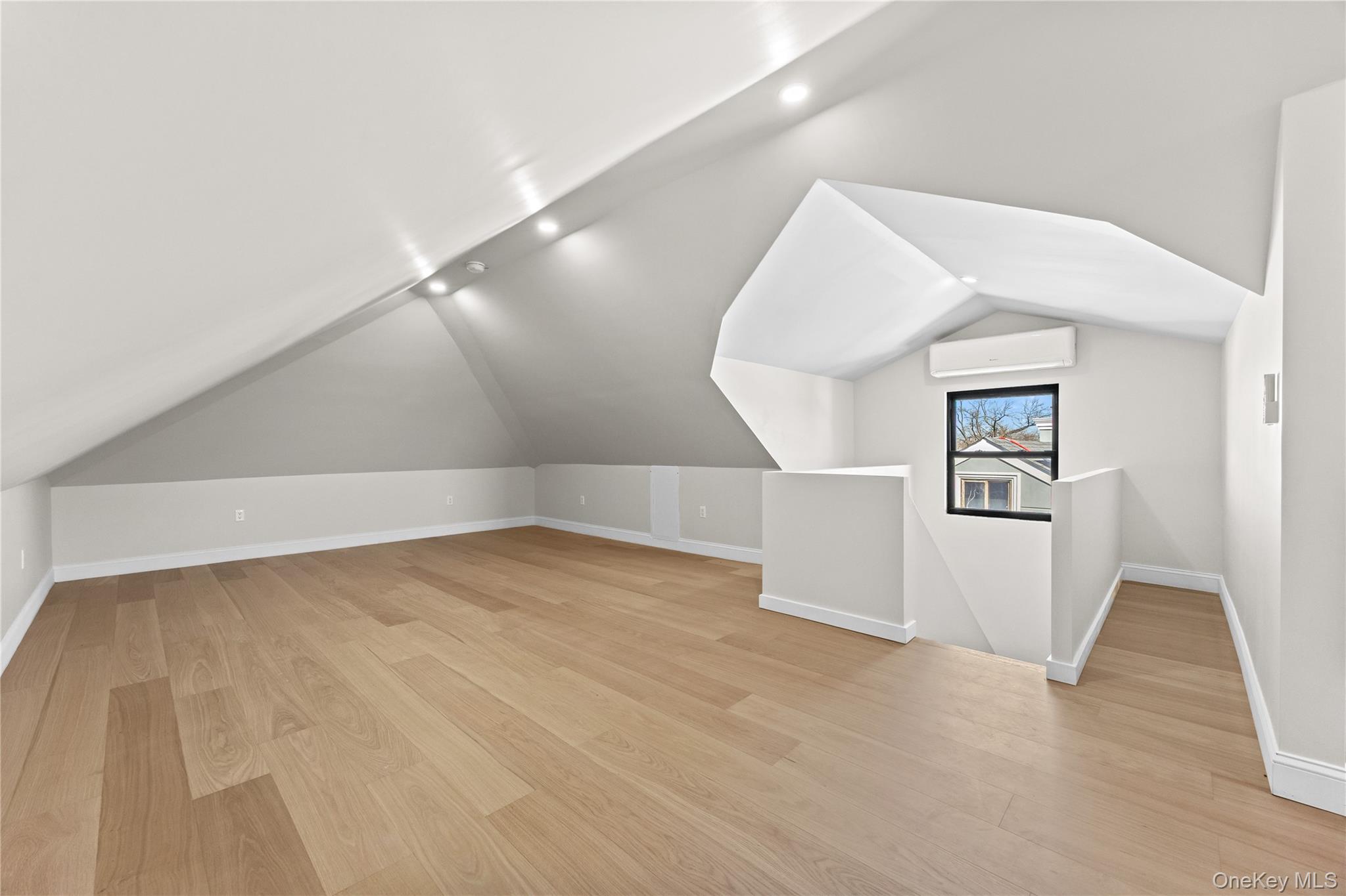 75-31 175th Street, Fresh Meadows, NY 11366