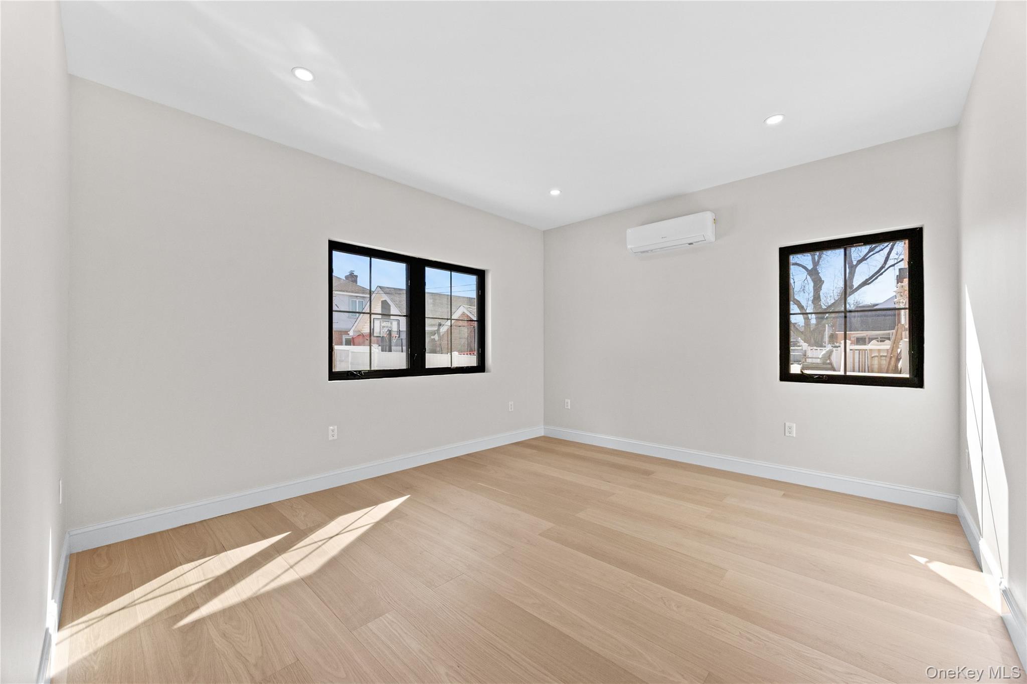 75-31 175th Street, Fresh Meadows, NY 11366