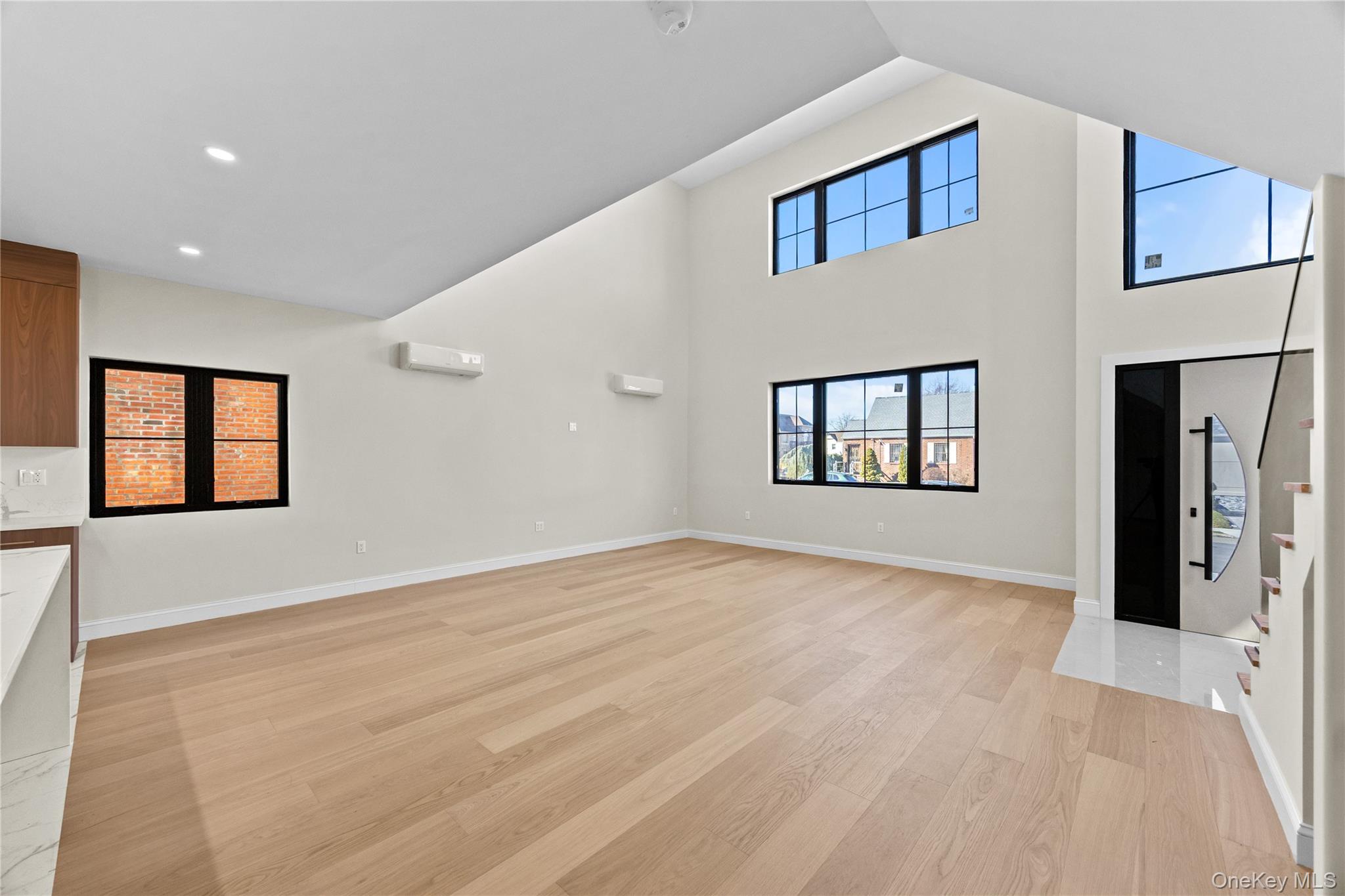 75-31 175th Street, Fresh Meadows, NY 11366