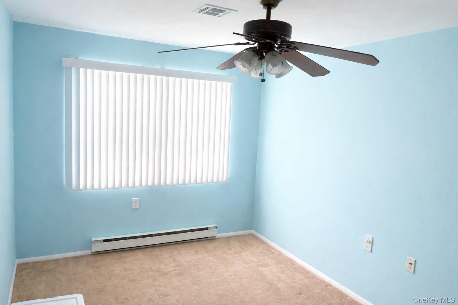 395 Woodbridge Drive # C, Ridge, NY 11961