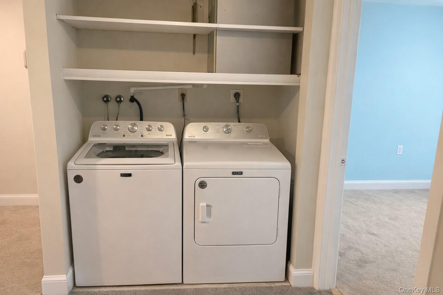 395 Woodbridge Drive # C, Ridge, NY 11961