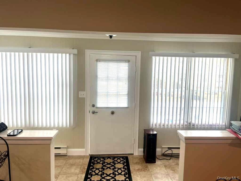 395 Woodbridge Drive # C, Ridge, NY 11961