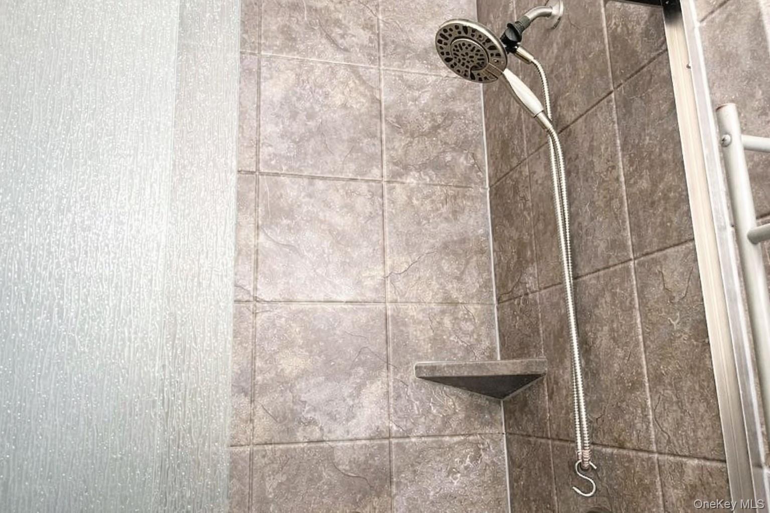 395 Woodbridge Drive # C, Ridge, NY 11961