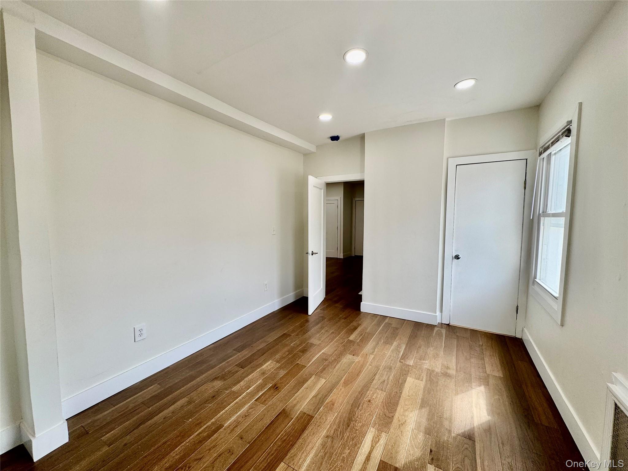 121 W Chester Street, Long Beach, NY 11561