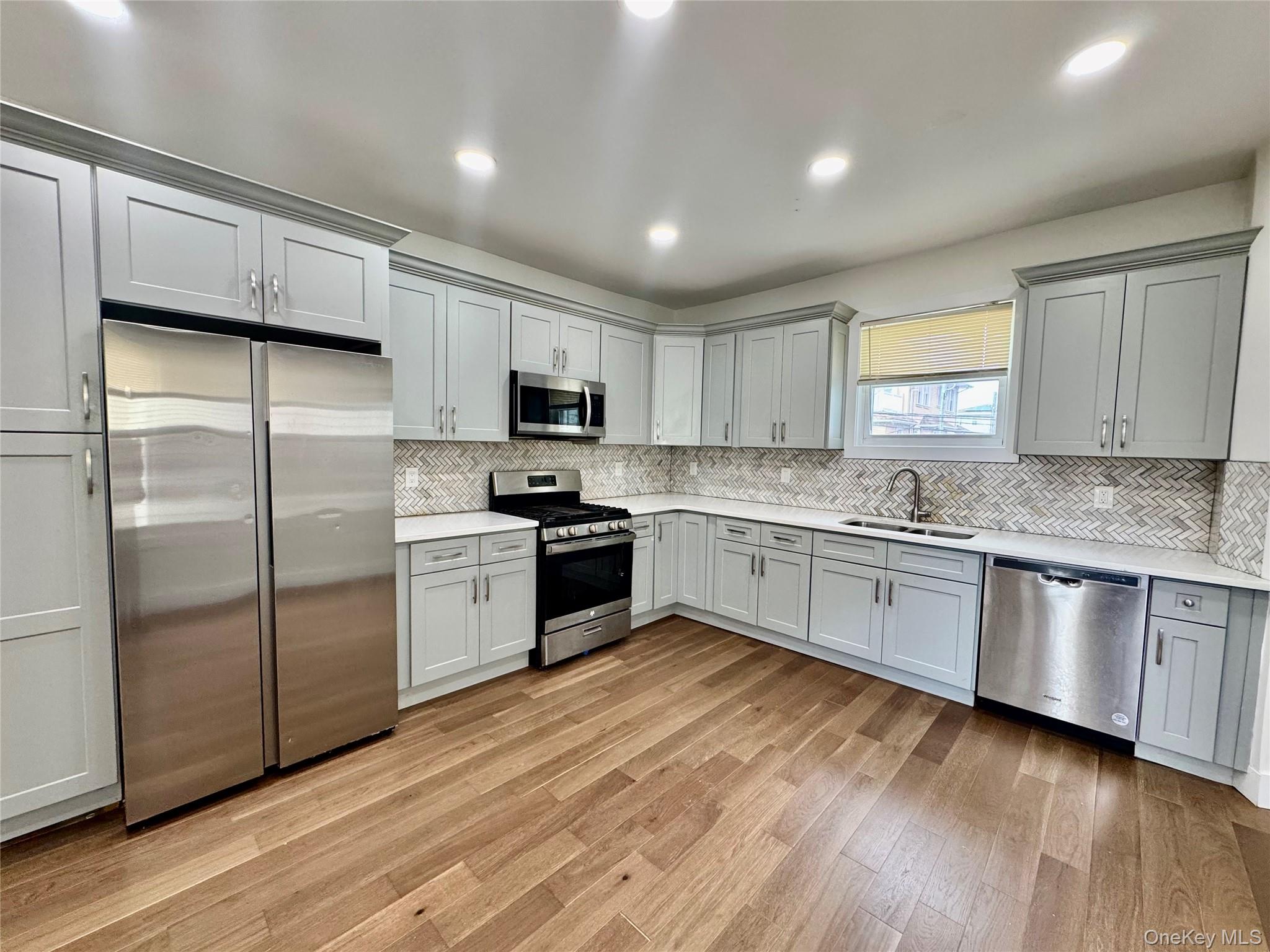 121 W Chester Street, Long Beach, NY 11561