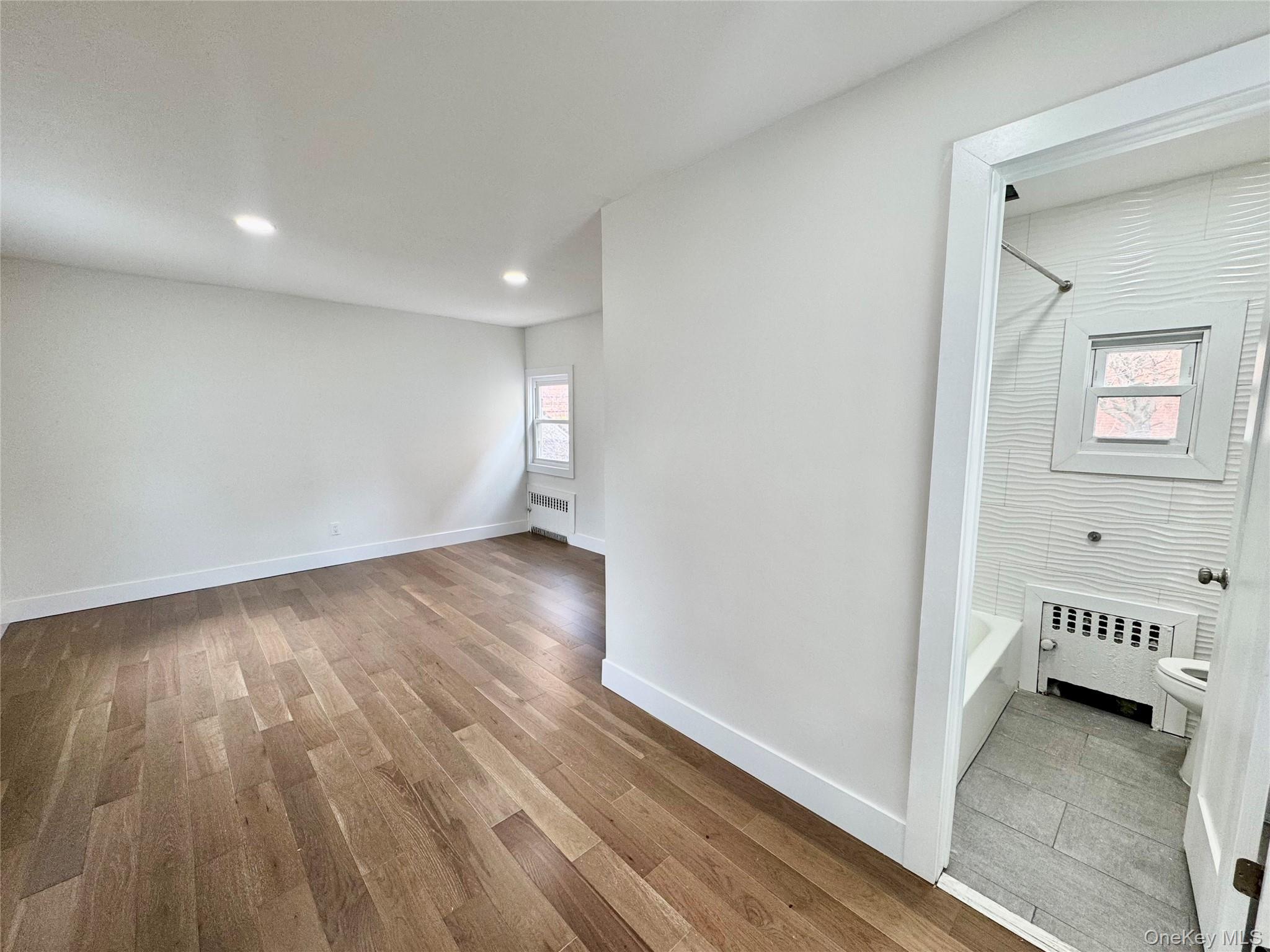 121 W Chester Street, Long Beach, NY 11561