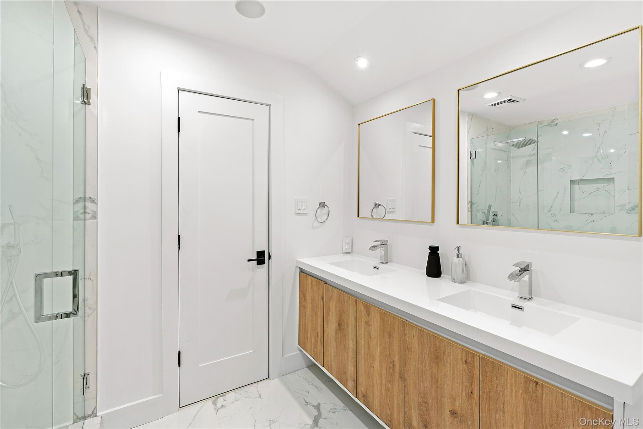 138 Longview Road, Southampton, NY 11968