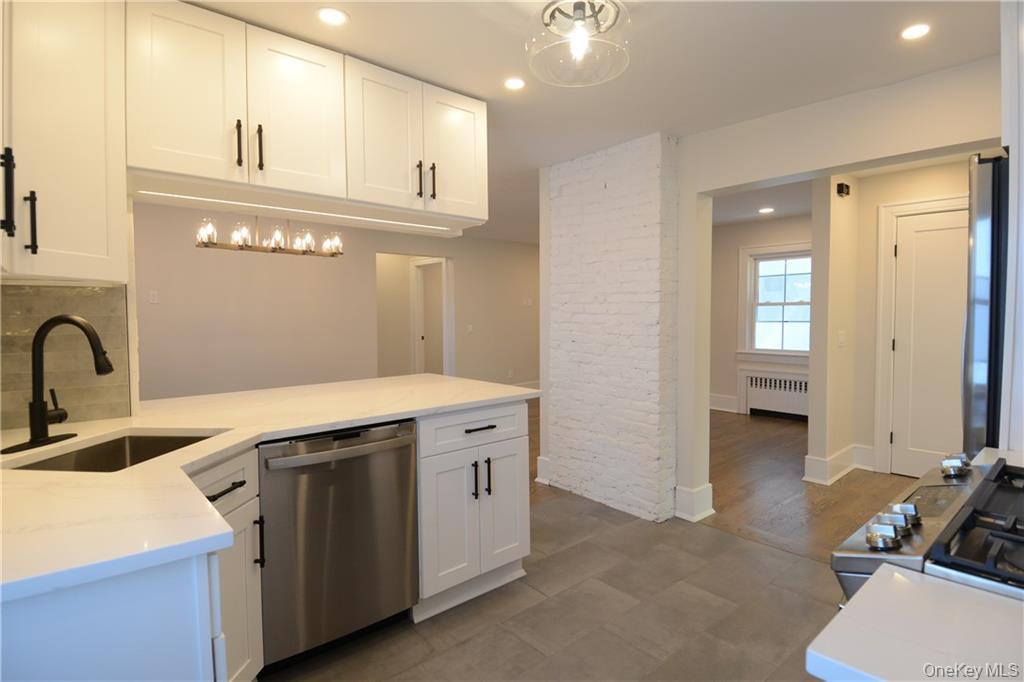 137 Hillside Place, Eastchester, NY 10709